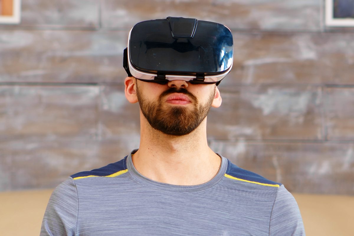 ¿Por qué algunas compañías están gastando millones en terrenos virtuales?