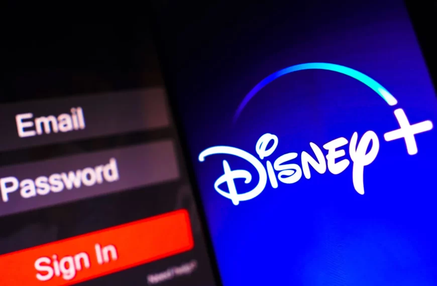 Disney nombra a James Gorman como nuevo presidente y pospone la sucesión de Iger hasta 2026