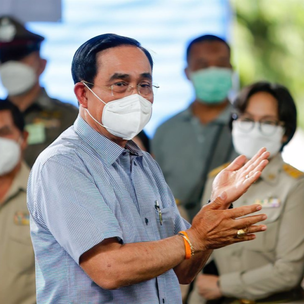 Moción de Censura Tailandia: Viceprimer Ministro Responde
