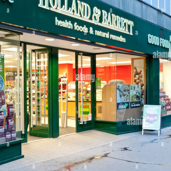 Tienda Holland & Barrett: Experiencia de Bienestar en Cardiff