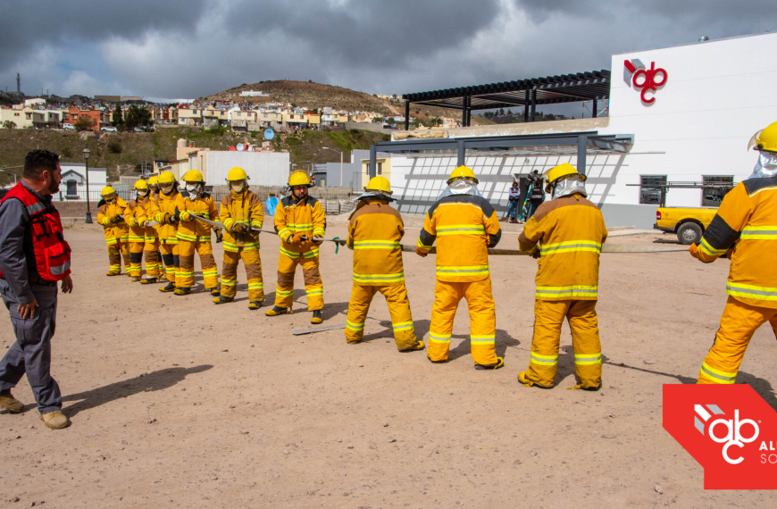Entrenamientos de Brigadistas: Rescate y Control de Incendios