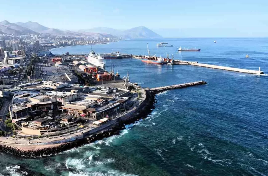 Puerto Antofagasta: Avances en Infraestructura y Sostenibilidad
