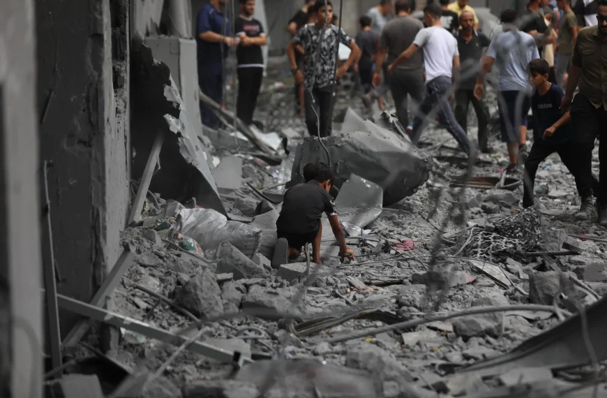 Ataque aéreo al hospital Nasser: 20 muertos en Gaza