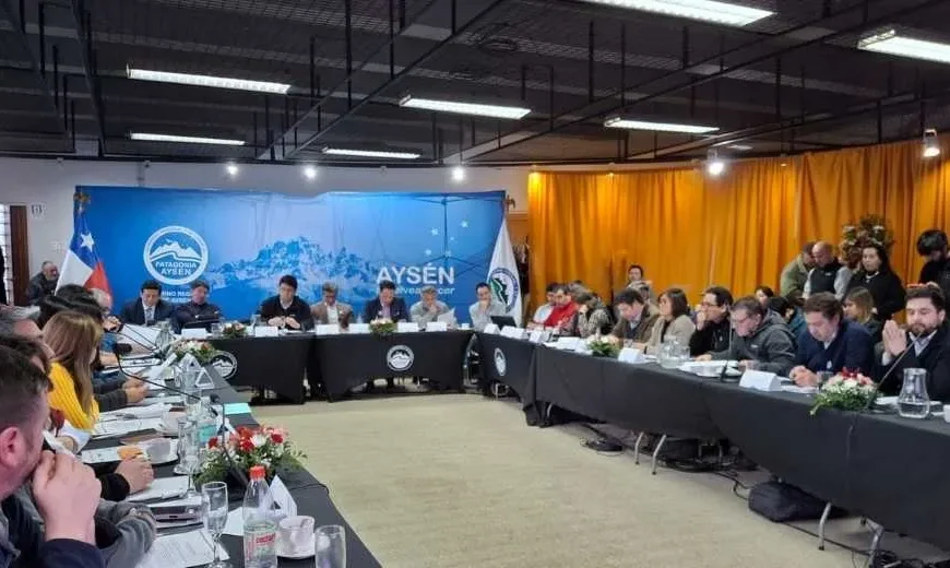 Salmón: Liderando la Salmonicultura Sostenible en Chile