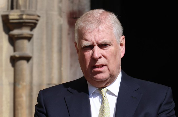 Andrés Mountbatten-Windsor: Nuevas Revelaciones sobre Conducta Inapropiada