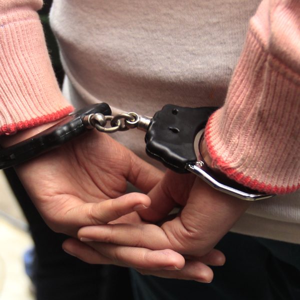 Maltrato Infantil Niñera: Impactante Caso en el Condado de Orange